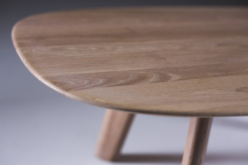 Designer Tisch Luc Oval